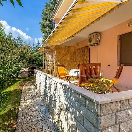 Appartement 400 Meter Zum Sandstrand Von Medulin